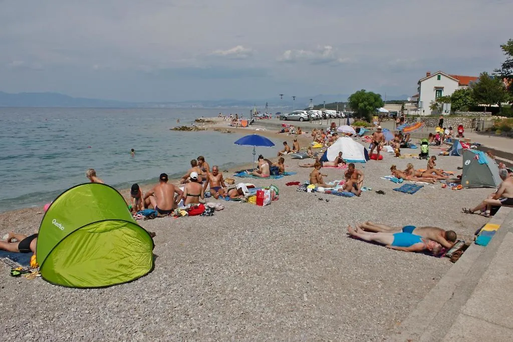 Apartments Matic Njivice Kroatien