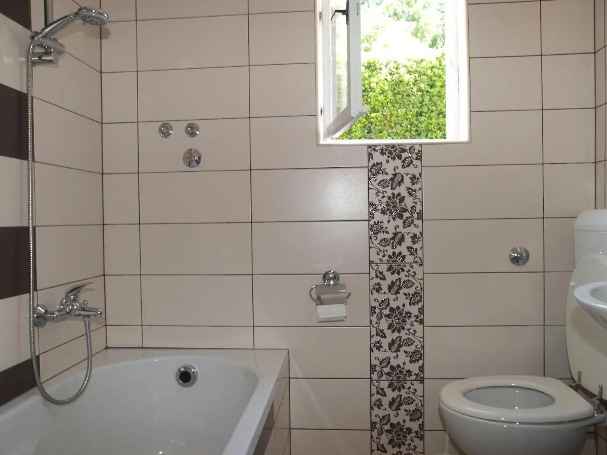 Apartments Matic Njivice